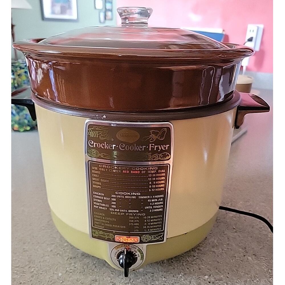 VTG Sunbeam Crocker Fryer Slow Cooker Deep Fryer w/ Crock Harvest Gold Glass Lid